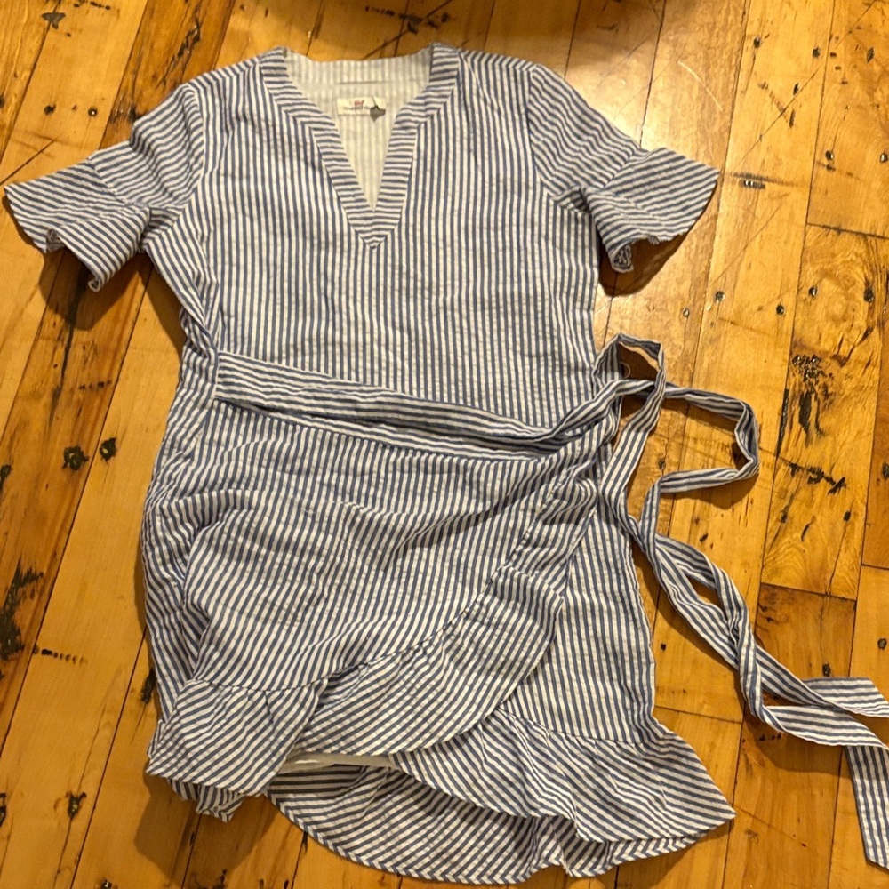 Vineyard Vines Blue and White Striped Dress